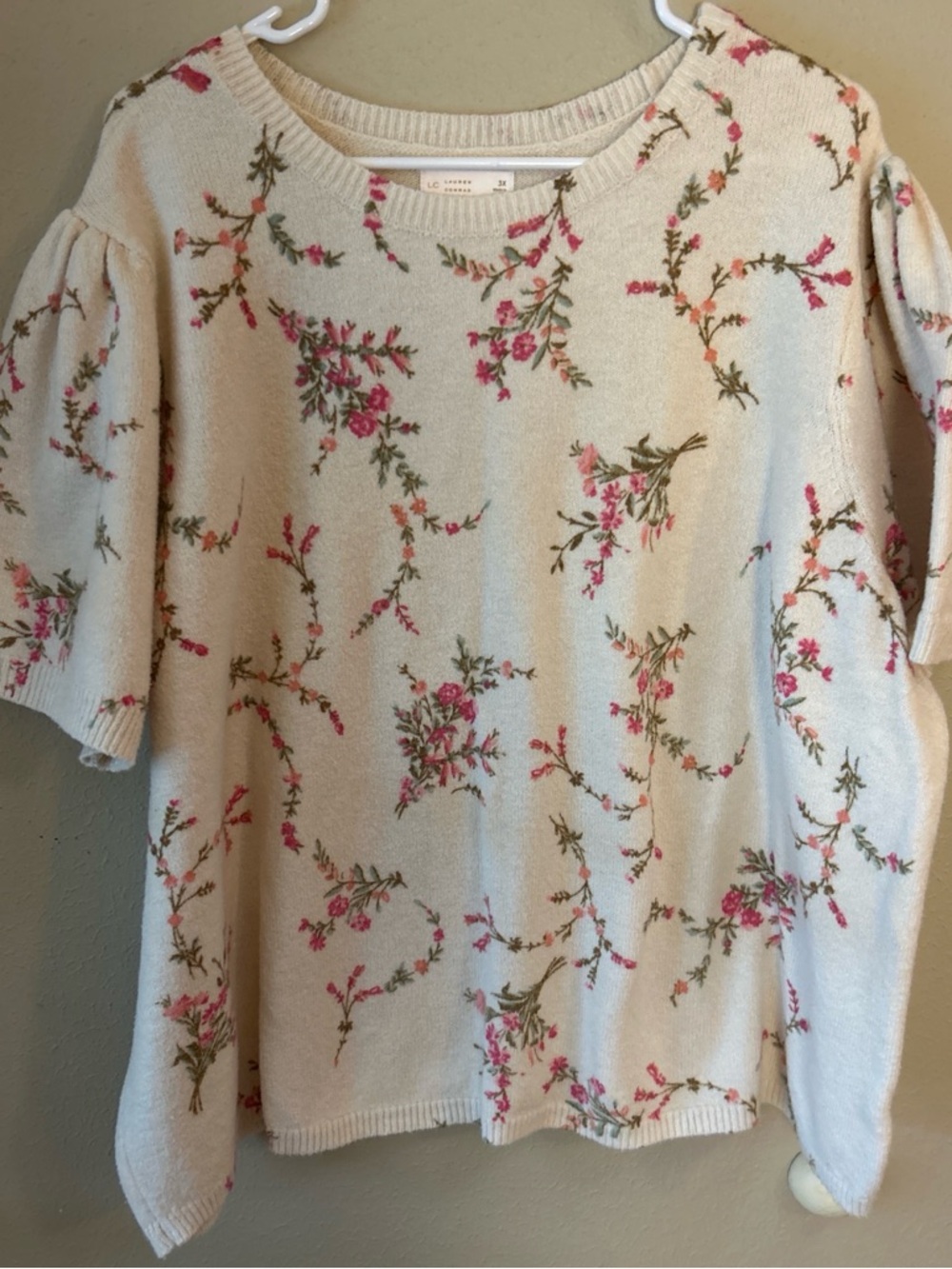 LC Lauren Conrad Floral Cream Ribbed Knit Top 3x 0152